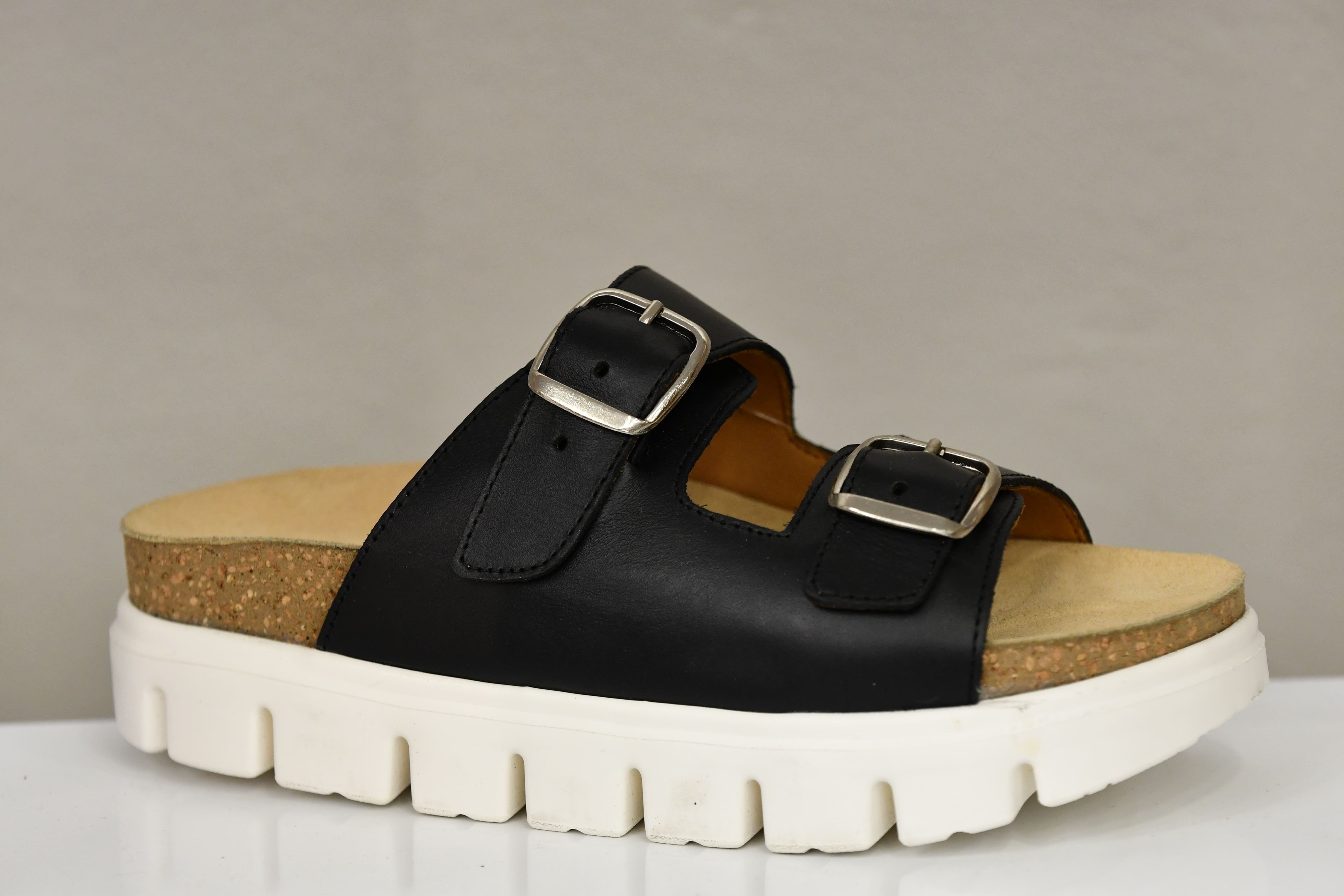 TRAPANI 421 Lapacho Negro